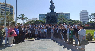 CHP yeni il yönetimi Atatürk Anıtı'na çelenk koydu