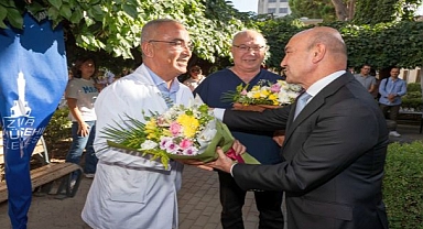 Eşrefpaşa Hastanesi'nde nöbet devri törenle yapıldı