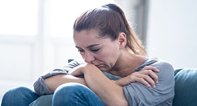  Sigara menopoz yaşını 2 yıl öne çekiyor! 