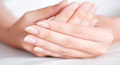 Tırnaklarımız sağlığımız hakkında önemli ipucu veriyor! 