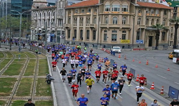 “Maratonİzmir” için geri sayım başladı