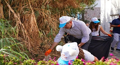 Çöpler Bizim Değil Ama Ayvalık Bizim