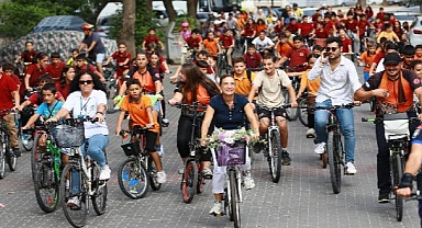  Cumhuriyet İçin Pedal Çevirdi