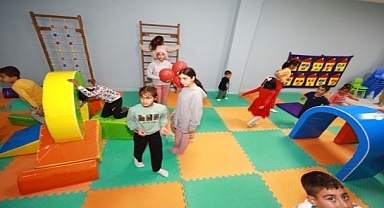 Çocuklar Buraya Gelmekten Mutlu