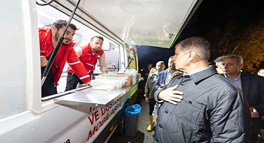 Başkan Tugay Foça’da incelemelerde bulundu