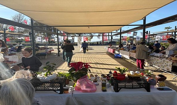 Üretici Pazarında Geri Dönüşüm Haftası