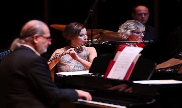 Fatih Erkoç söyledi İzmirliler eşlik etti