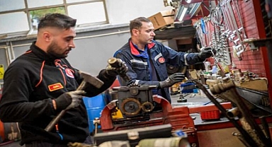 İtfaiye araçlarının bakım üssü: Mekatronik Atölyesi