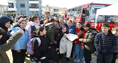 “Kent Lokantası Öğrenci Otobüsü Bir Yaşında: Uygulamaya Yoğun İlgi Sürüyor”