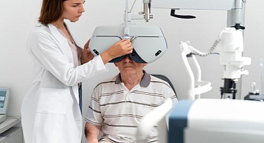 Keratokonusa Karşı Etkili Yöntem: Çapraz Bağlama Tedavisi