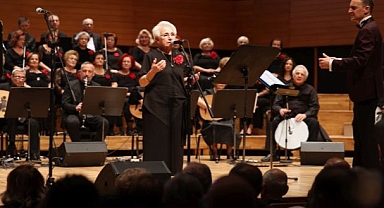 TÜLOV'dan AASSM'de 25. yıl konseri