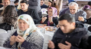 Bereket hem sofralara hem meydanlara yayılacak