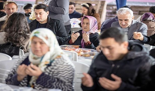 Bereket hem sofralara hem meydanlara yayılacak
