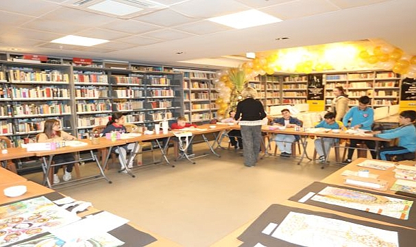 Kütüphane haftası dopdolu: müzik, resim ve yaratıcı drama bir arada